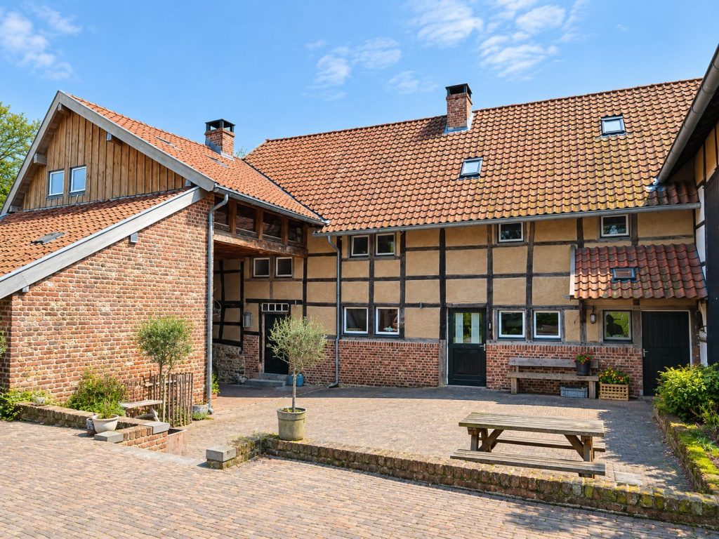 Gerestaureerde carréboerderij